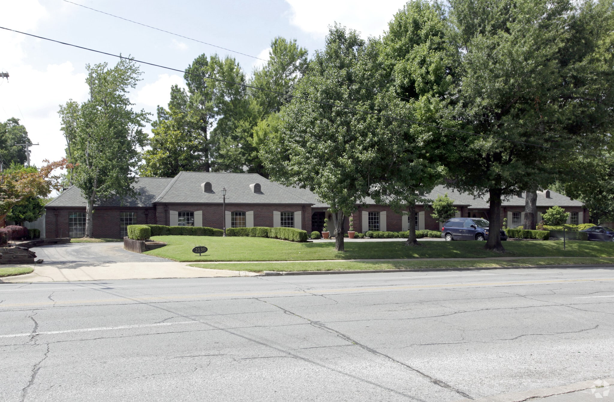 2120-2130 E 15th St, Tulsa, OK for sale Primary Photo- Image 1 of 1