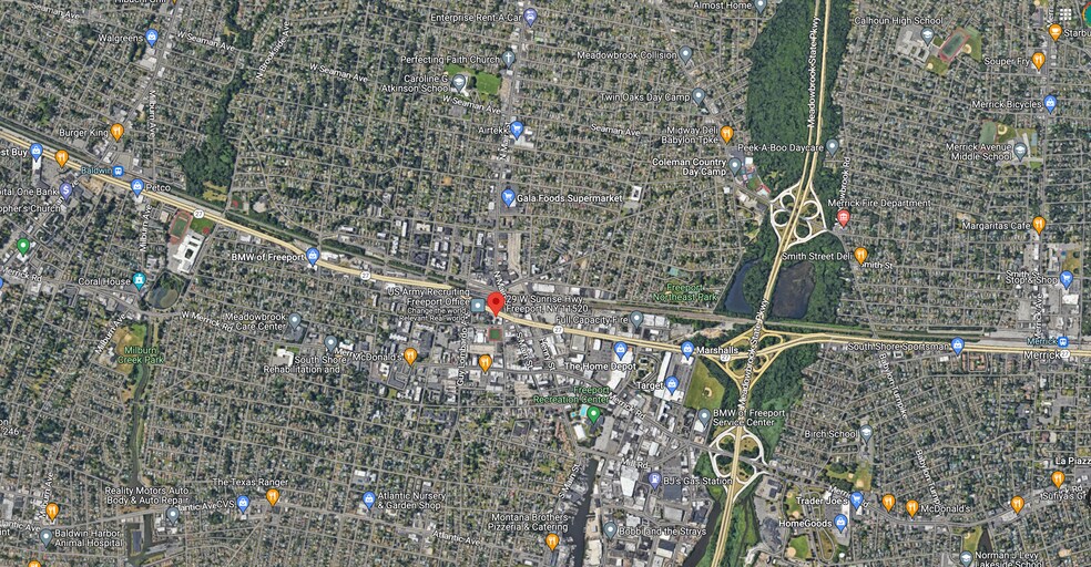 29 W Sunrise Hwy, Freeport, NY 11520 - Retail for Sale | LoopNet