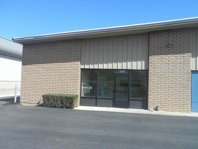 8730 El Camino Real, Atascadero, CA for sale - Primary Photo - Image 1 of 1