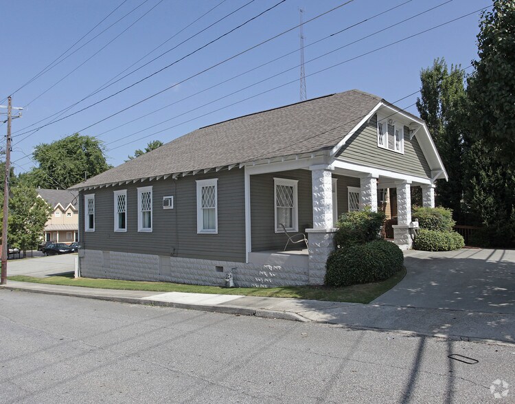 1512 Howell Mill Rd, Atlanta, GA 30318