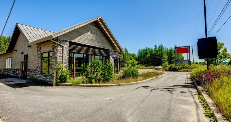1001 Ch Valiquette, Sainte-agathe-des-monts, QC for lease Primary Photo- Image 1 of 2