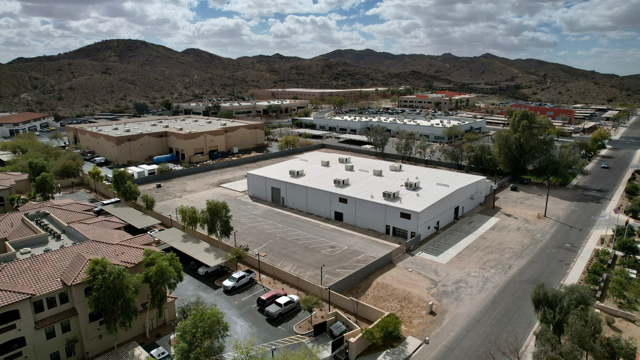 4909 E Beverly Rd, Phoenix, AZ for lease Building Photo- Image 1 of 16