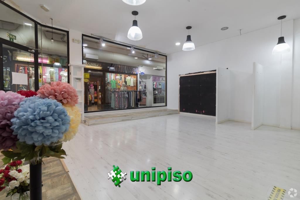 Retail in Leganés, Madrid for lease Interior Photo- Image 1 of 2