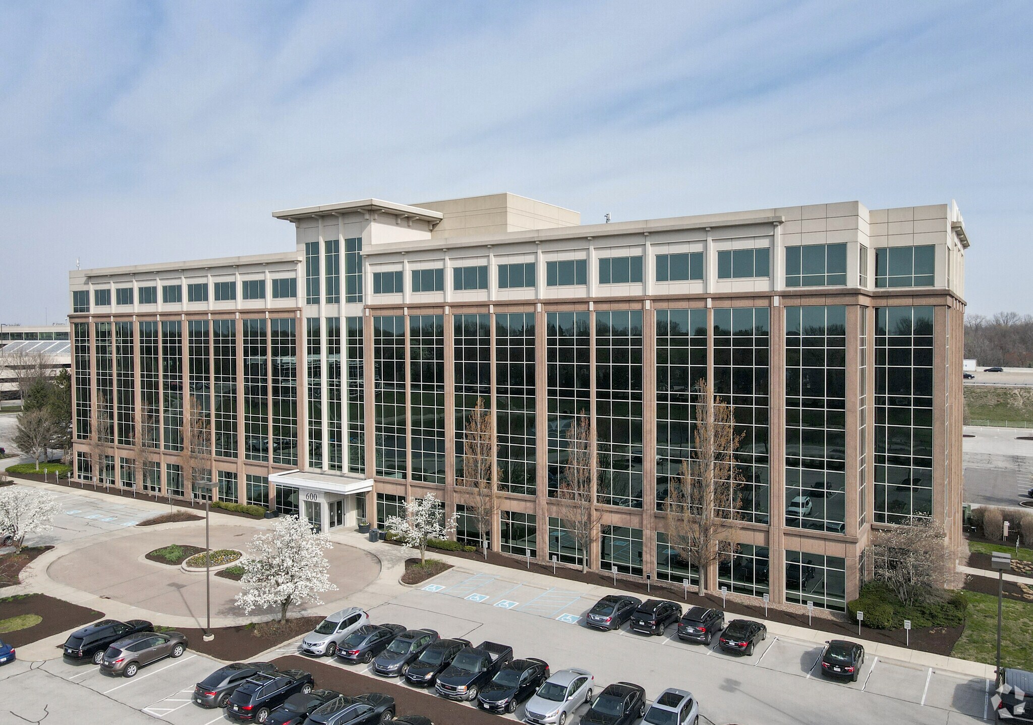 600 E 96th St, Indianapolis, IN for lease Building Photo- Image 1 of 4