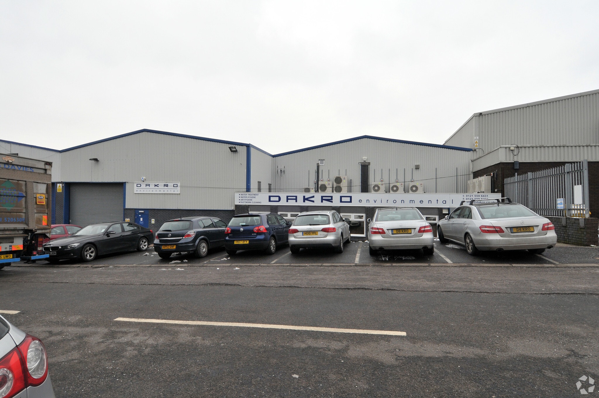 Waterfall Ln, Cradley Heath for sale Primary Photo- Image 1 of 1