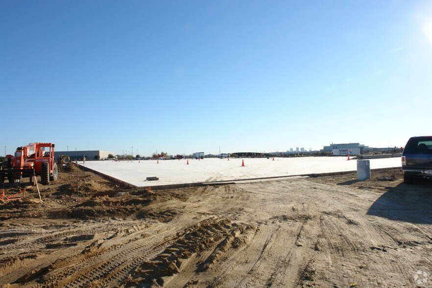 4901 Mercantile Dr, Fort Worth, TX for lease - Building Photo - Image 3 of 8