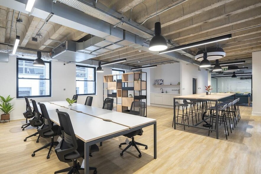 1-3 Red Lion Ct, London for lease - Building Photo - Image 2 of 32