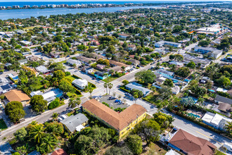 925 S K St, Lake Worth, FL - aerial  map view - Image1