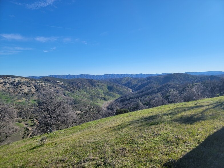 25156 State Highway 20, Clearlake Oaks, CA for sale - Building Photo - Image 2 of 15