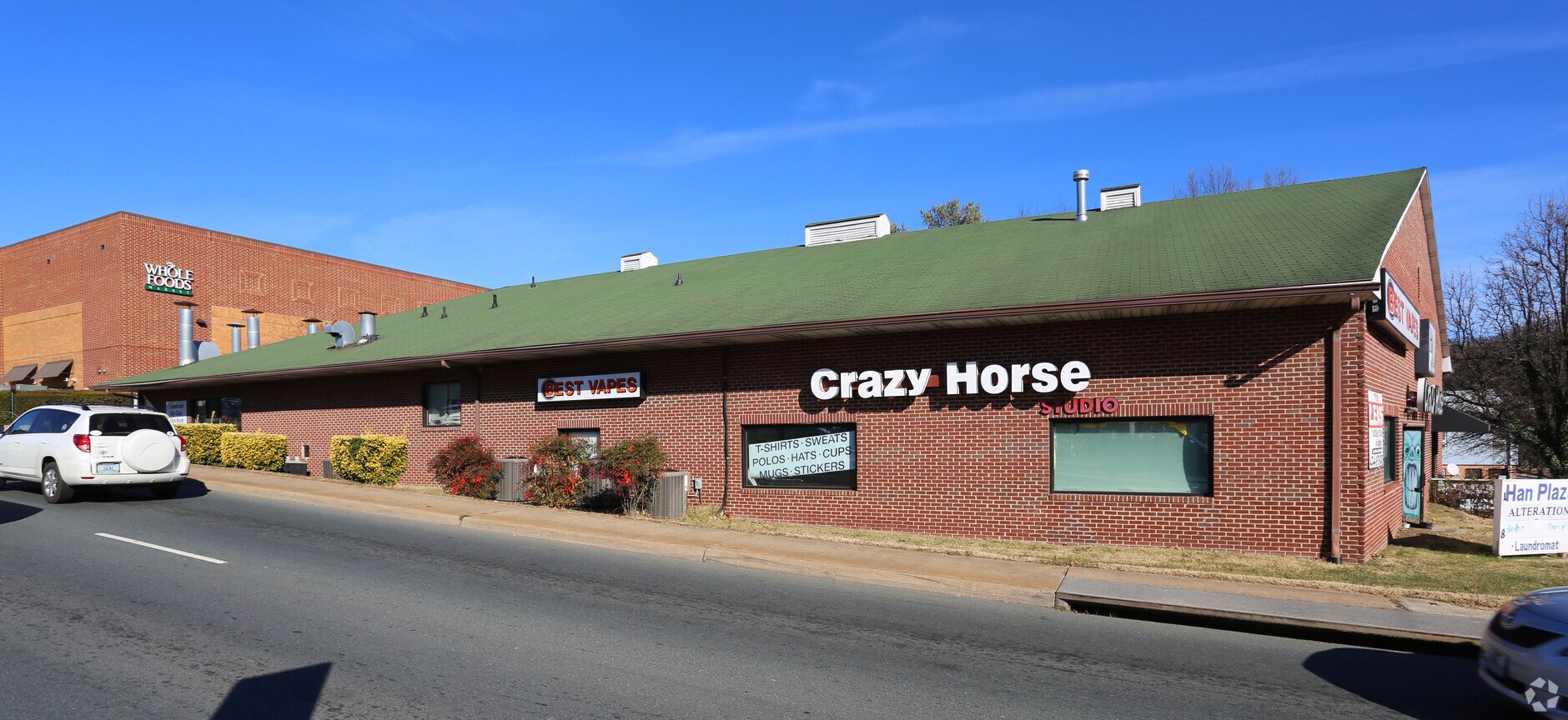 1718 Hydraulic Rd, Charlottesville, VA 22901