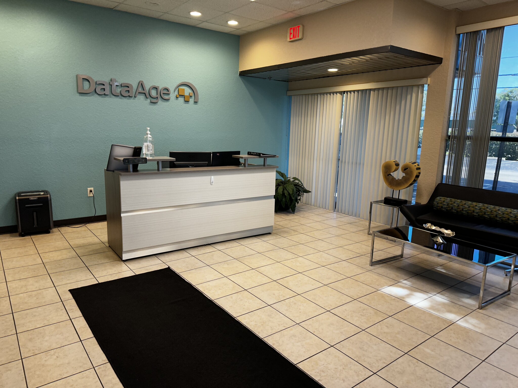 14450 N 46th St, Clearwater, FL for lease Interior Photo- Image 1 of 5