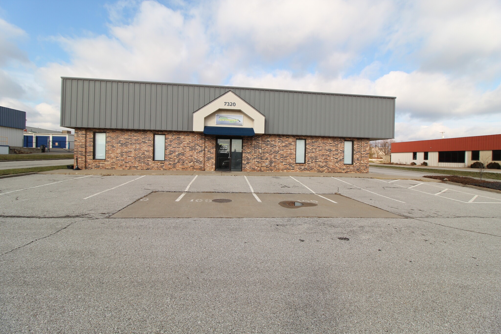7320 W 162nd St, Overland Park, KS for lease Primary Photo- Image 1 of 16
