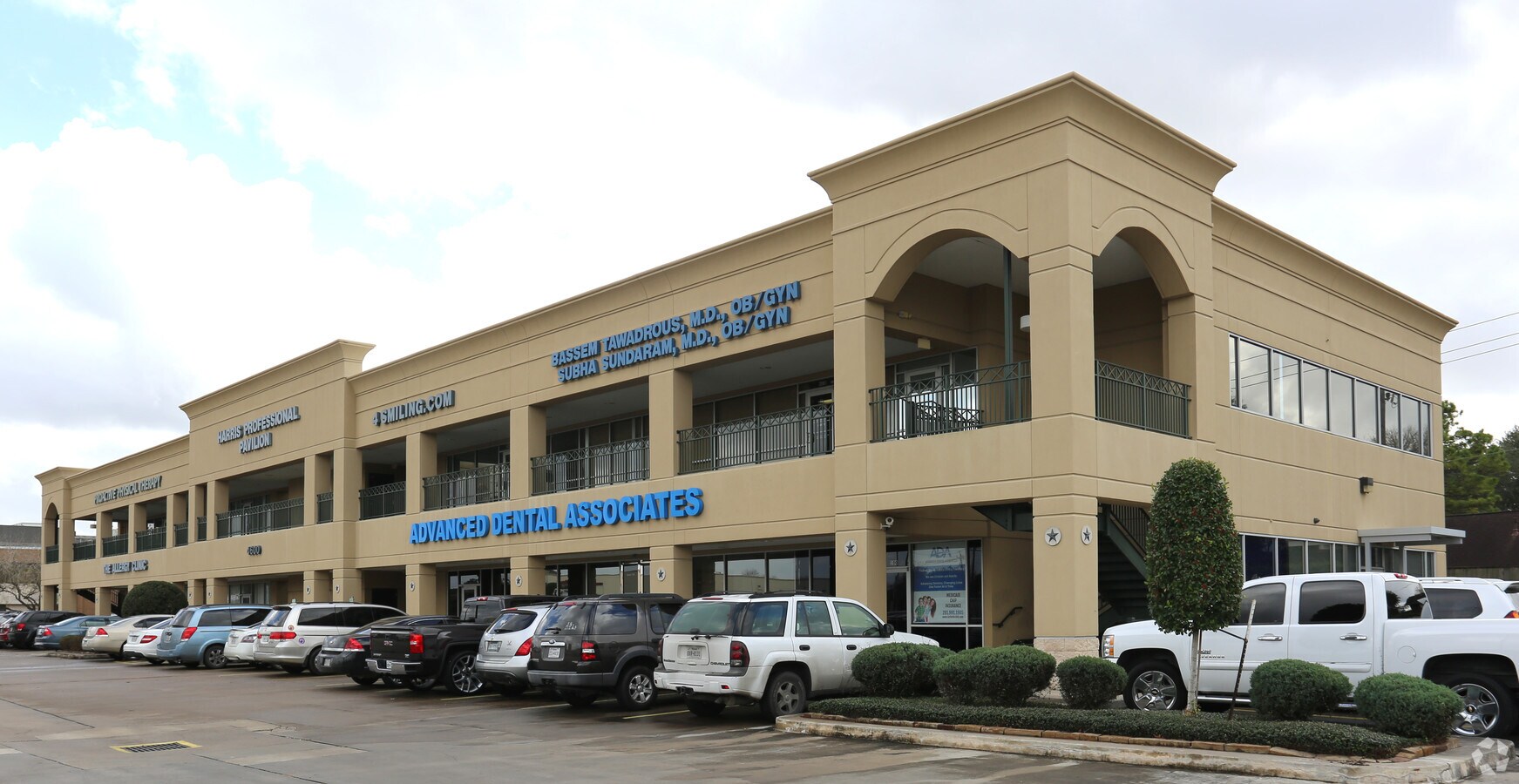 4600 Fairmont Pky, Pasadena, TX 77504 Harris Professional Pavilion