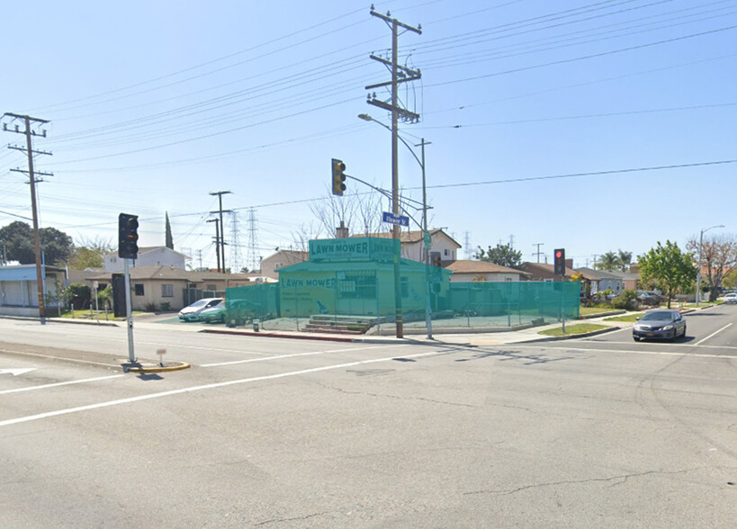 8858 Flower, Bellflower, CA for lease - Building Photo - Image 1 of 6