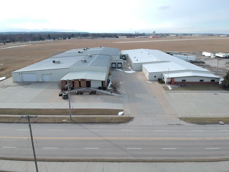 1577 N Airport Rd, Fremont, NE for sale - Building Photo - Image 1 of 1