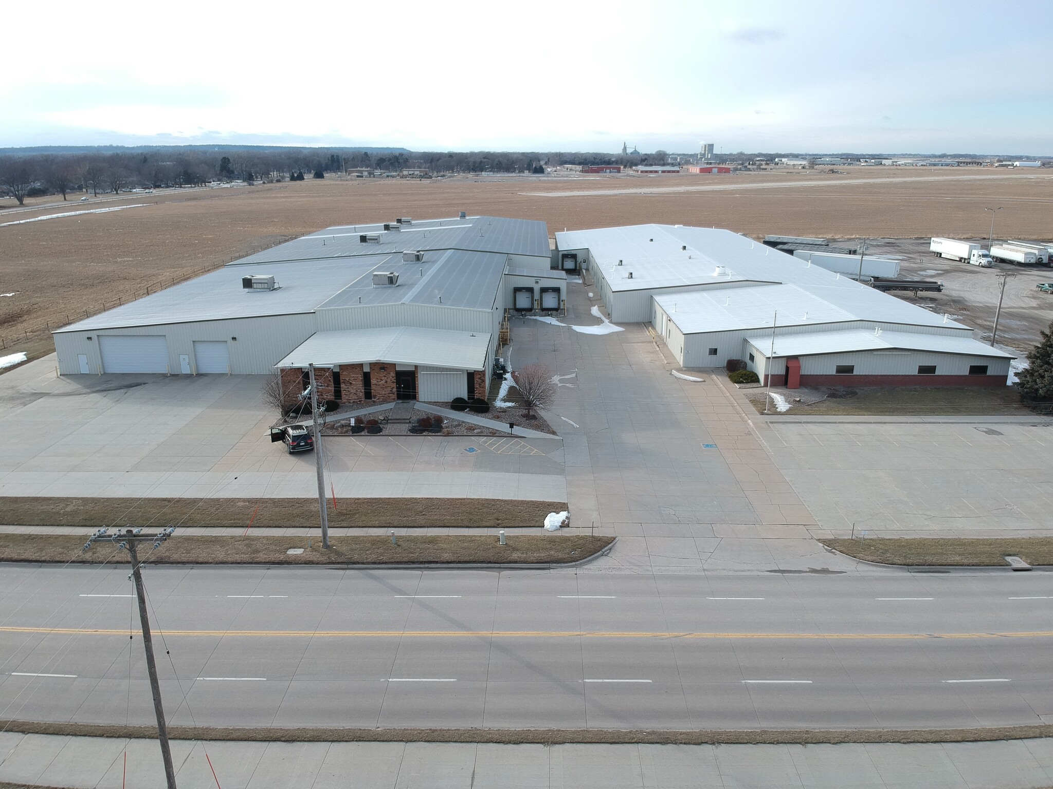 1577 N Airport Rd, Fremont, NE for sale Building Photo- Image 1 of 1