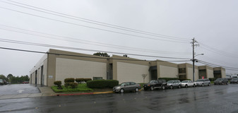 Mt Auto Body and Paint - Warehouse