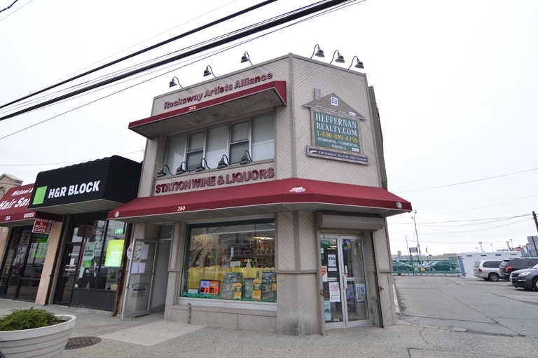 260 Beach 116Th St, Far Rockaway, NY for lease - Building Photo - Image 1 of 3