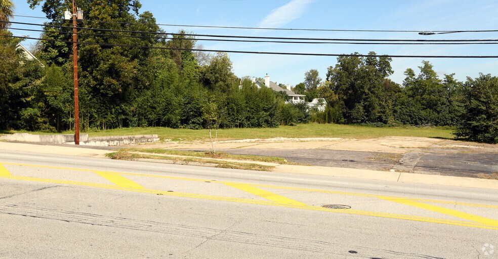 2061 Walton Way, Augusta, GA 30904