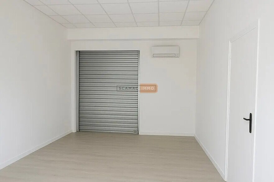 Flex in Puget-sur-Argens for lease - Interior Photo - Image 3 of 4