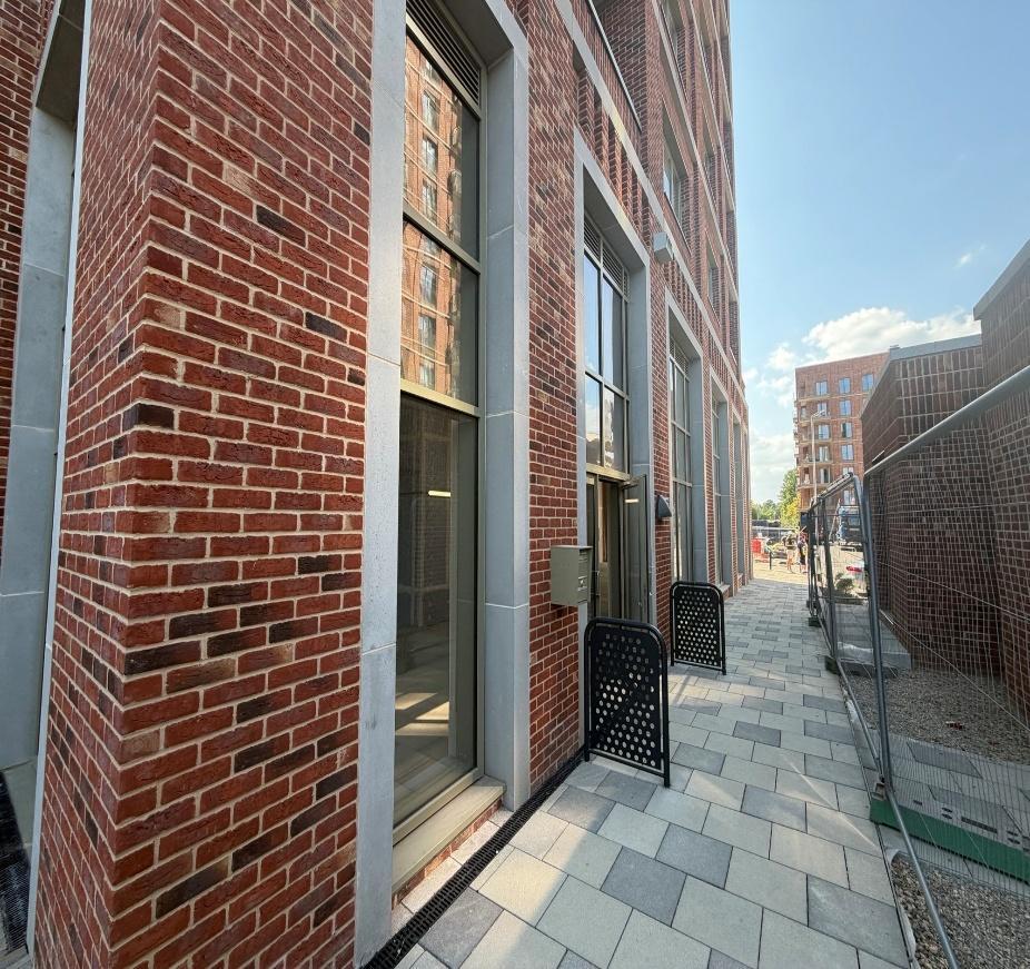 47 Ignatius Sancho Rd, London for lease Primary Photo- Image 1 of 6