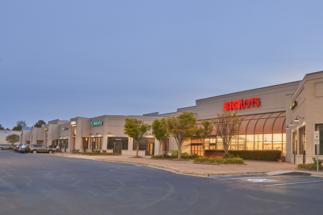 10404 E Independence Blvd, Matthews, NC 28105 Matthews Festival