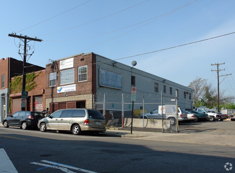 1111 Good Hope Rd SE, Washington, DC for lease - Primary Photo - Image 1 of 2
