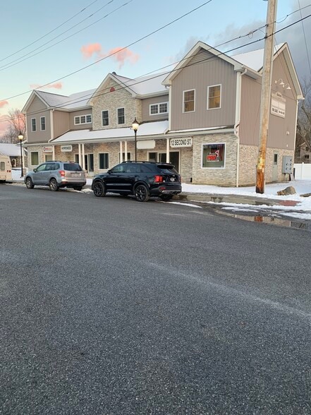 103 2nd st, Gardiner, NY for lease - Building Photo - Image 1 of 9