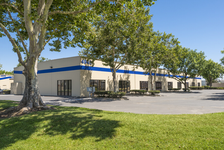 4900 Warehouse Way, Sacramento, CA for lease - Building Photo - Image 2 of 18