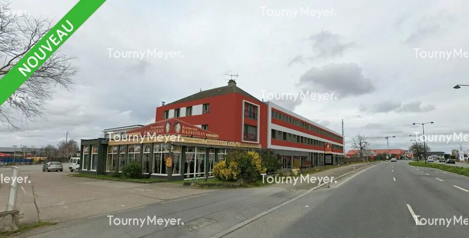 Office in Rennes for lease - Building Photo - Image 2 of 4