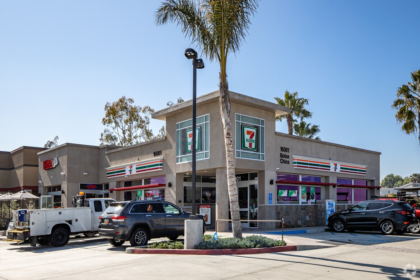 1600116011 Bolsa Chica St, Huntington Beach, CA 92649