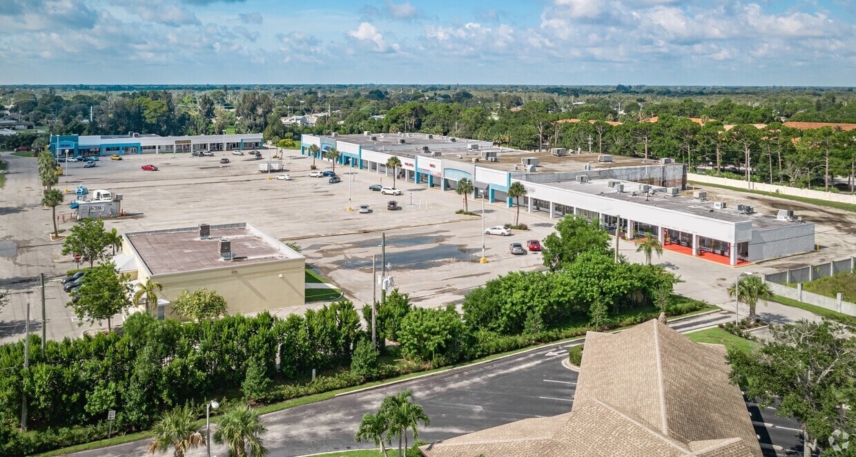 7121-7177 S US Highway 1, Port Saint Lucie, FL for lease Building Photo- Image 1 of 6