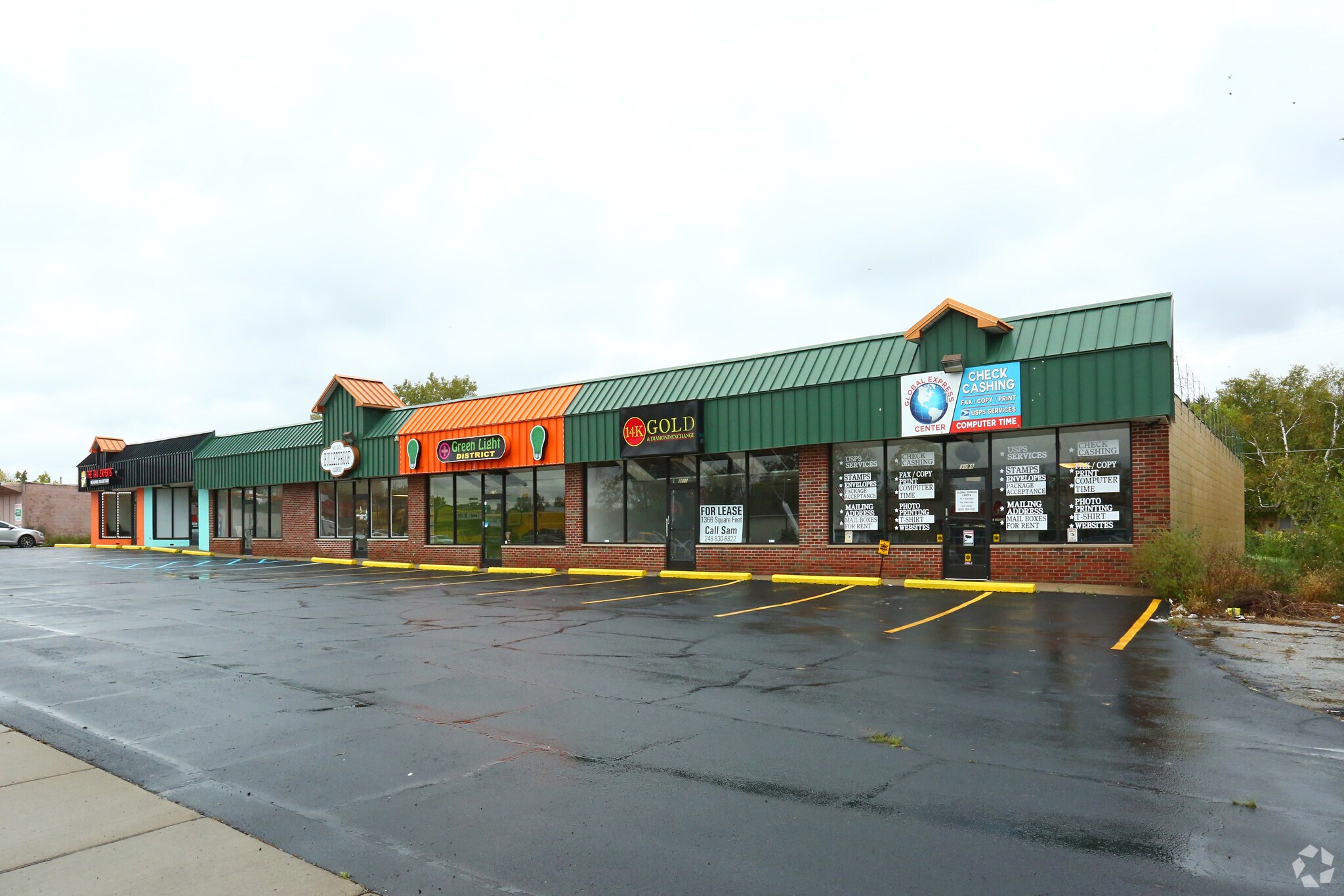 3098-3110 S Dort Hwy, Flint, MI for sale Primary Photo- Image 1 of 1