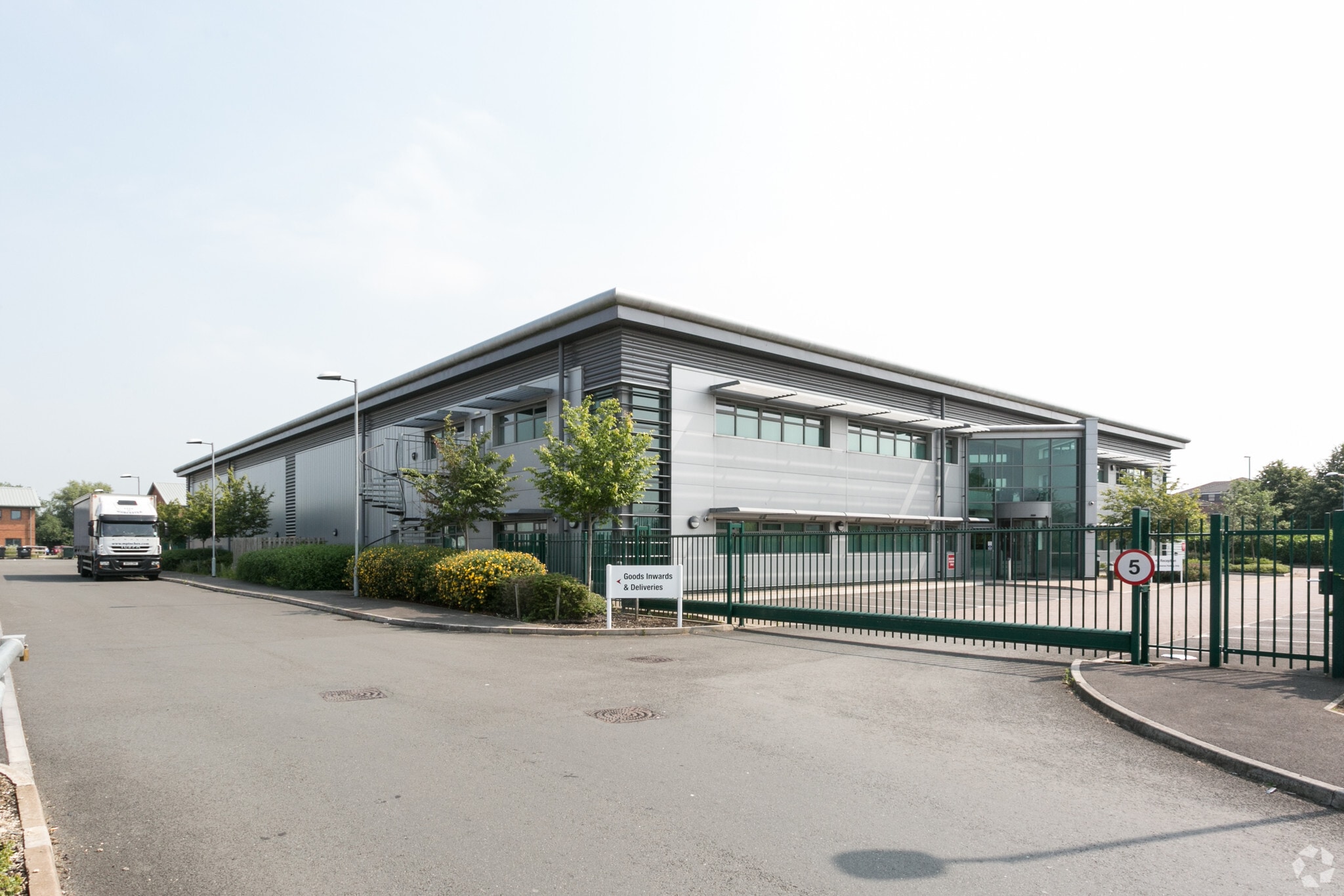 Shannon Way, Tewkesbury for sale Primary Photo- Image 1 of 1