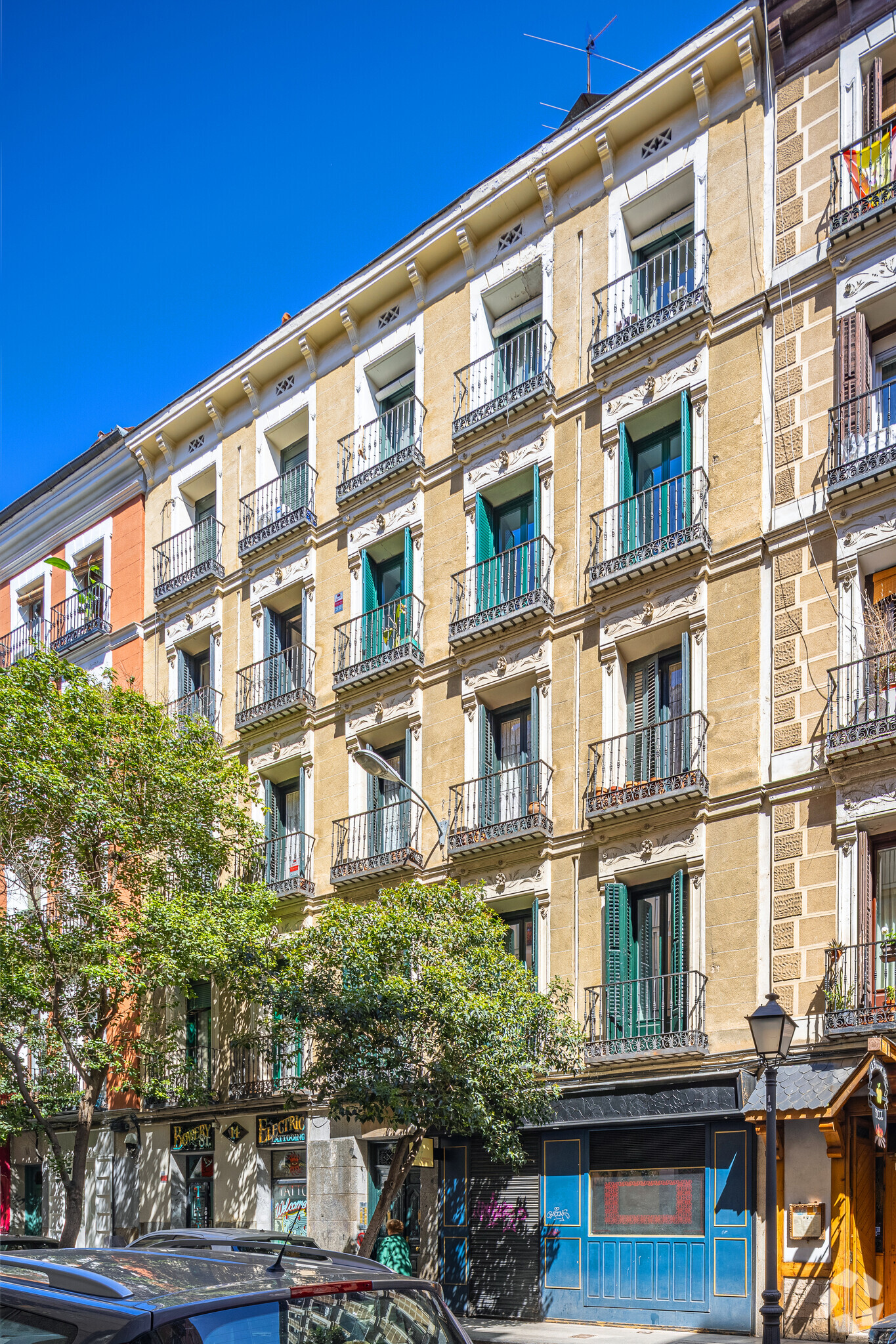 Calle Divino Pastor, 14, Madrid, Madrid for lease Primary Photo- Image 1 of 3