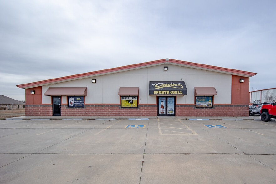 14530 NE 20th St, Choctaw, OK for lease - Building Photo - Image 3 of 4