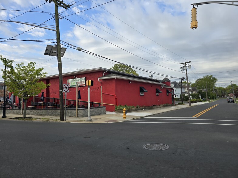 900-902 White Horse Pike, Oaklyn, NJ for sale - Primary Photo - Image 1 of 1