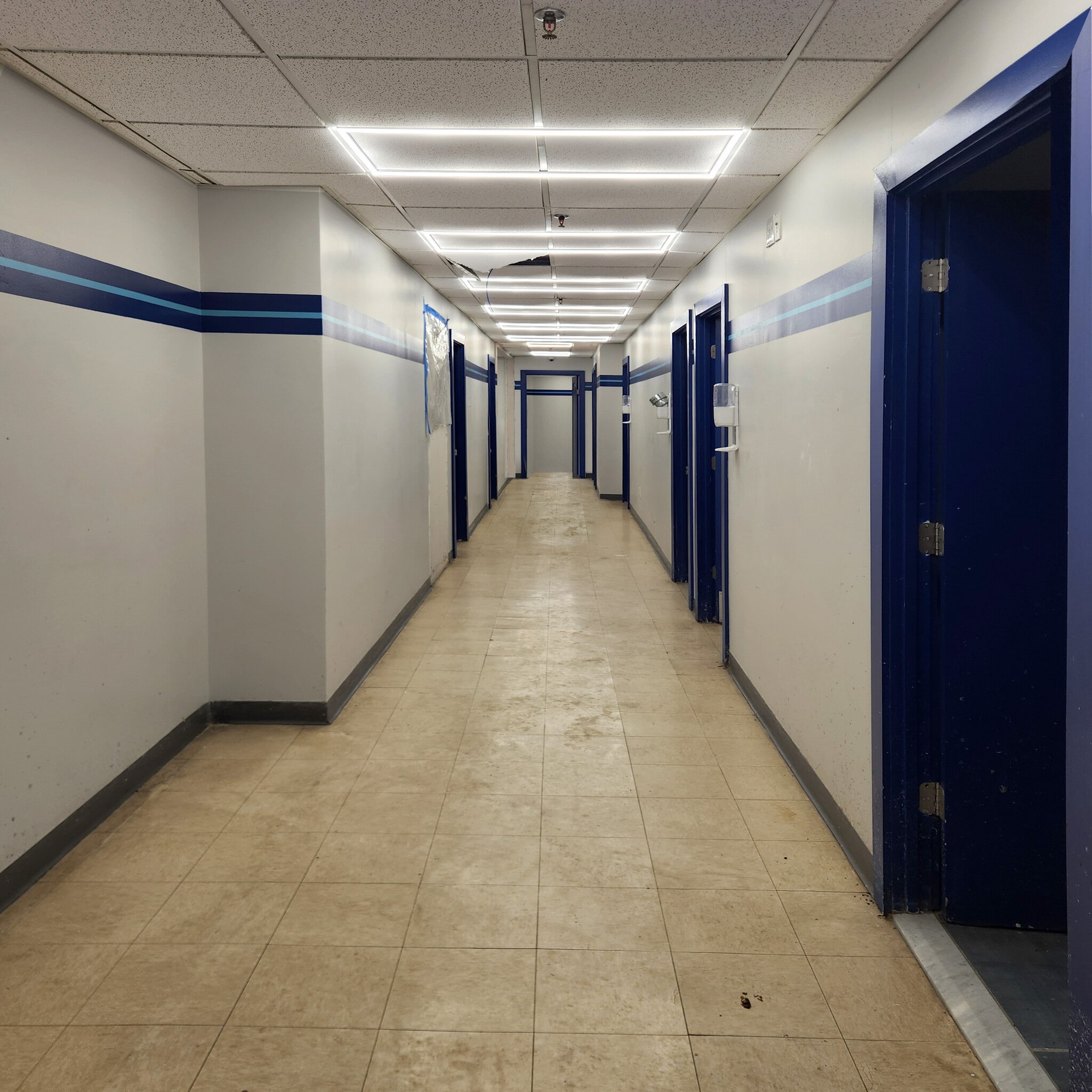 280 E 161st St, Bronx, NY for lease Interior Photo- Image 1 of 4