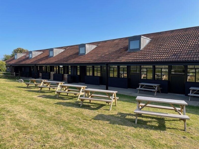 The Old Racecourse, Lewes for lease - Building Photo - Image 2 of 5