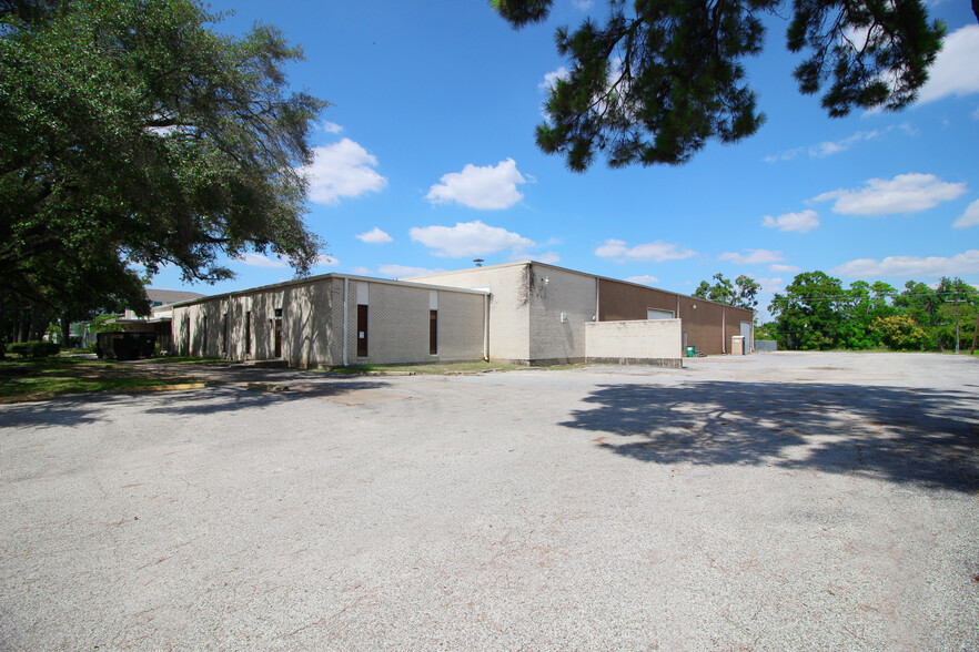 3810 Dacoma St, Houston, TX for lease - Building Photo - Image 1 of 5
