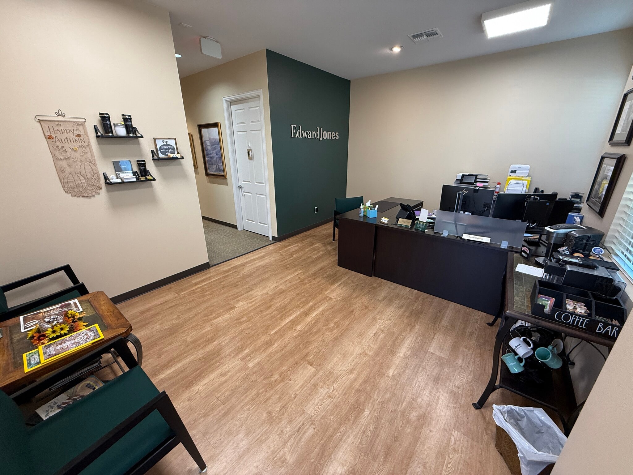 2214 Emery St, Denton, TX for lease Interior Photo- Image 1 of 6