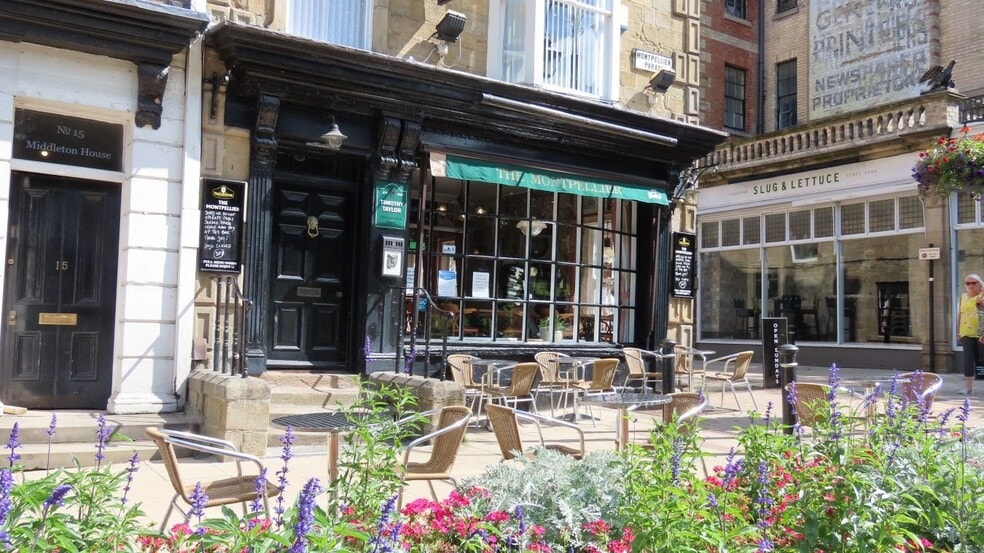 14 Montpellier Parade, Harrogate for lease - Building Photo - Image 2 of 6