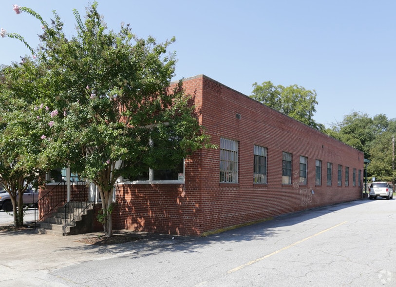 2857 Main St, East Point, GA for lease - Primary Photo - Image 2 of 7