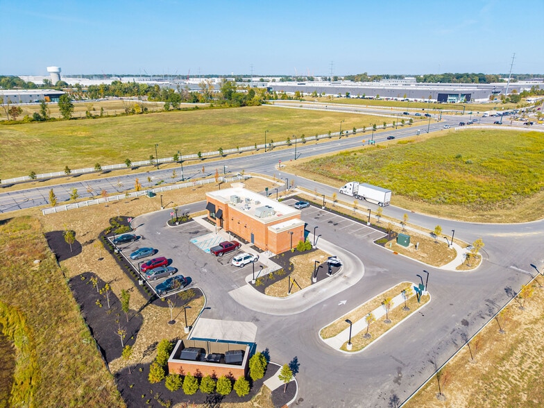 8511 Smiths Mill Rd, New Albany, OH for sale - Building Photo - Image 2 of 6