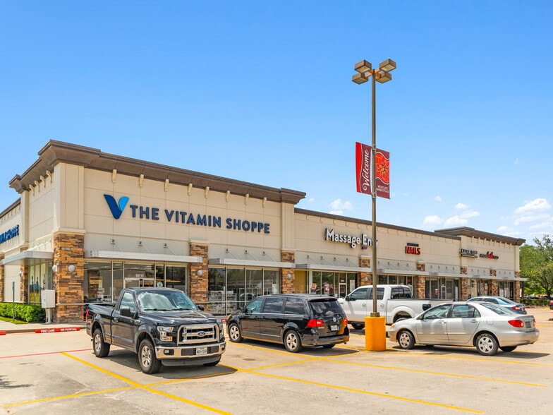 19610-19740 Katy Fwy, Houston, TX for lease - Building Photo - Image 1 of 16