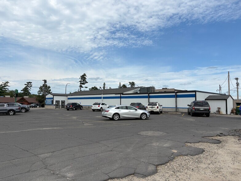 1202 NW 4th St, Grand Rapids, MN for sale - Primary Photo - Image 1 of 18