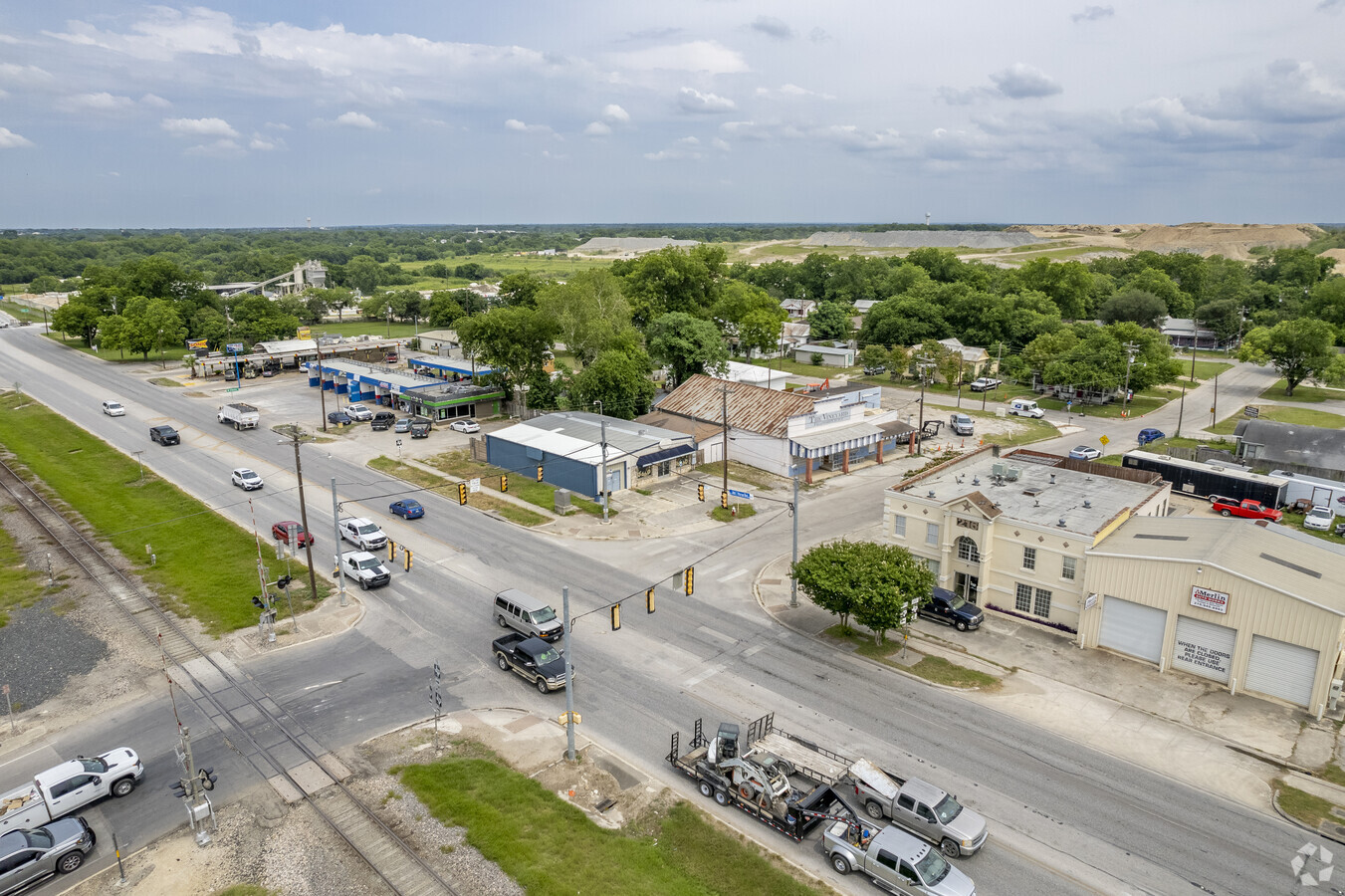 205 1st St, Schertz, TX 78154 - Retail for Lease | LoopNet