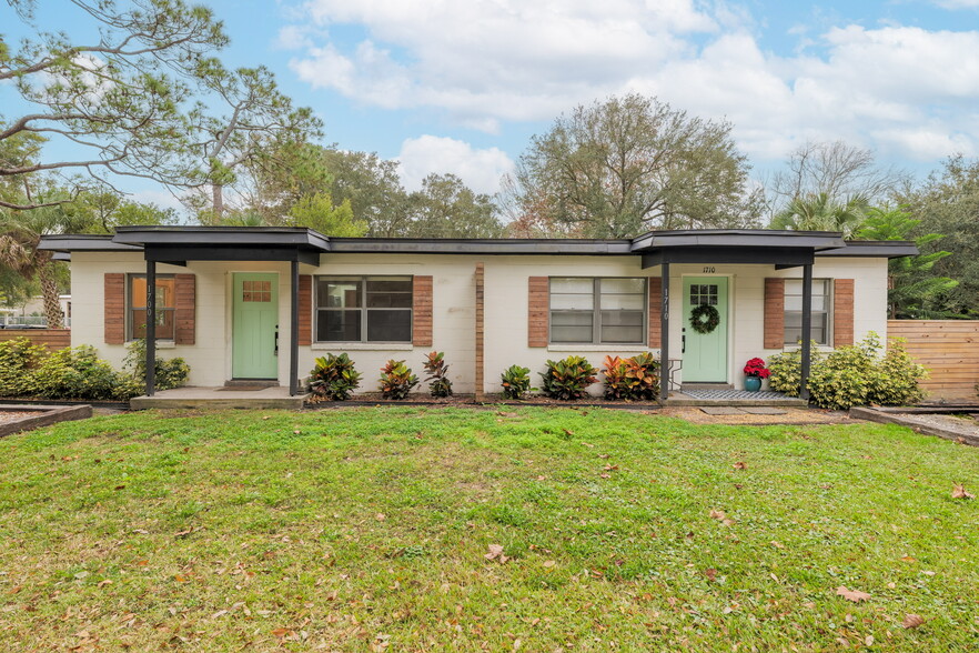 1700-1750 Main St, Atlantic Beach, FL for sale - Building Photo - Image 1 of 14