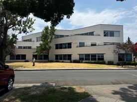 55 1st St, Lakeport CA - Convenience Store