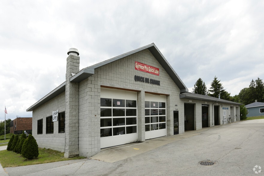 16785 150th Ave, Spring Lake, MI for sale - Primary Photo - Image 1 of 1